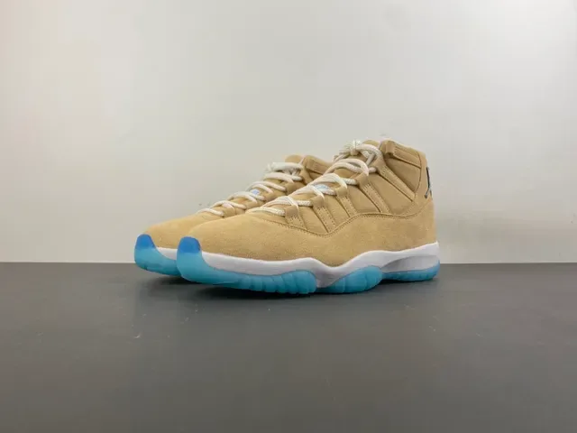 Air Jordan 11 Beige Blue Suede High Top Chaussures de Basketball 11