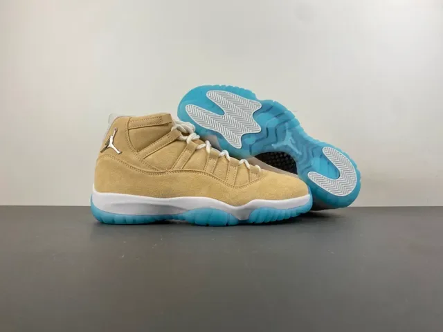 Air Jordan 11 Beige Blue Suede High Top Chaussures de Basketball 13