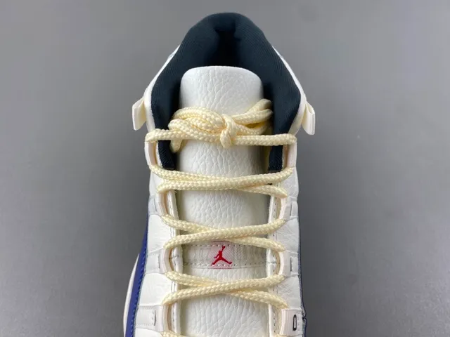 Air Jordan 11 Royal Blue and White Patent Leather Basketball Shoes 6