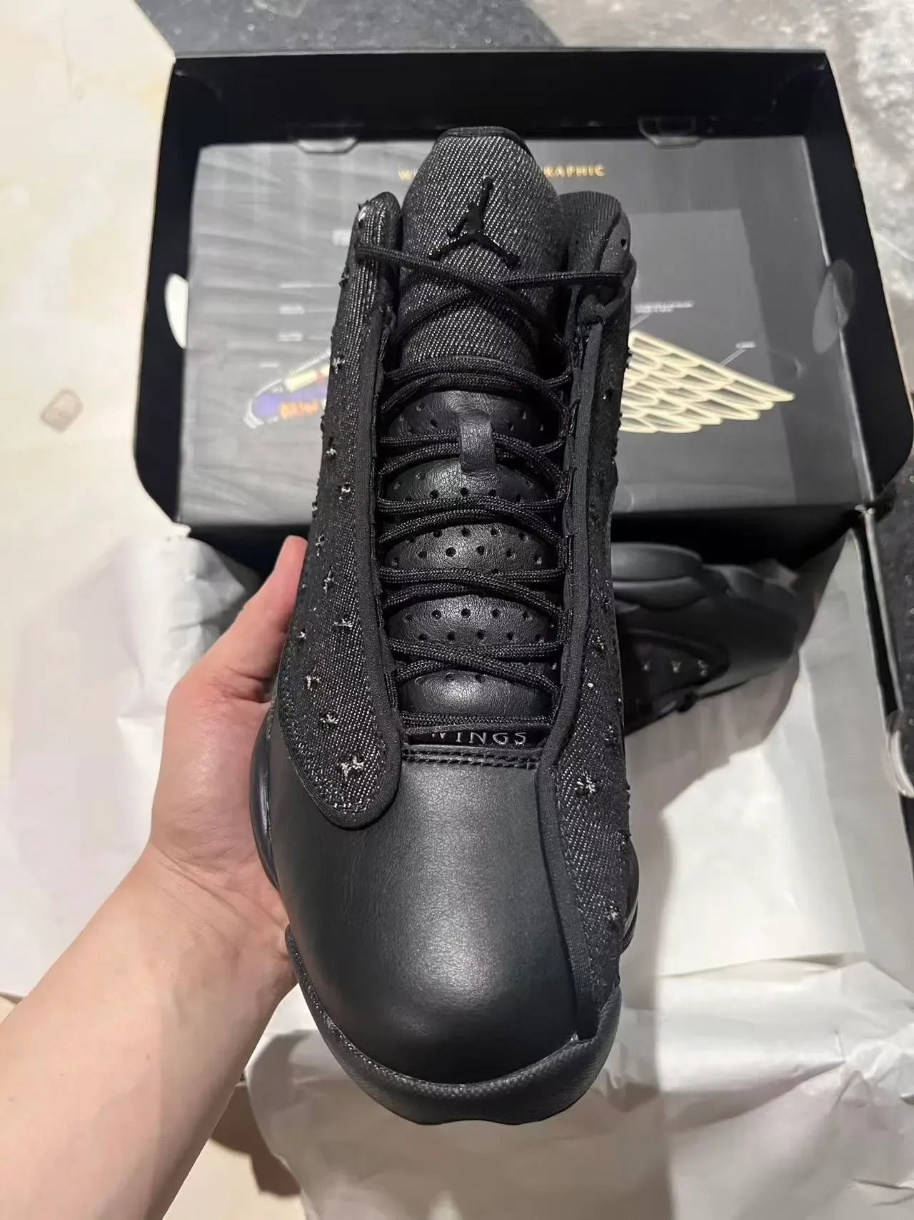 Air Jordan 13 ब्लैक सिल्वर हाई-टॉप टेक्सचर्ड मेश अपर बास्केटबॉल जूते 2