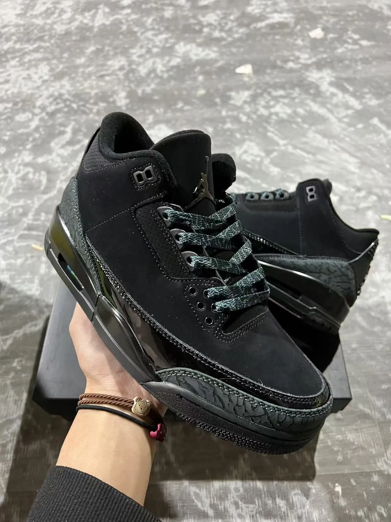 Air Jordan 3 All-Black Elephant Print Basketball Shoes 2
