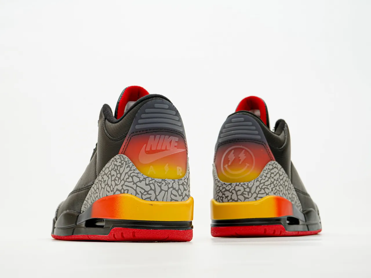 Air Jordan 3 Black Red Orange Gradient Elephant Print Basketball Shoes 7