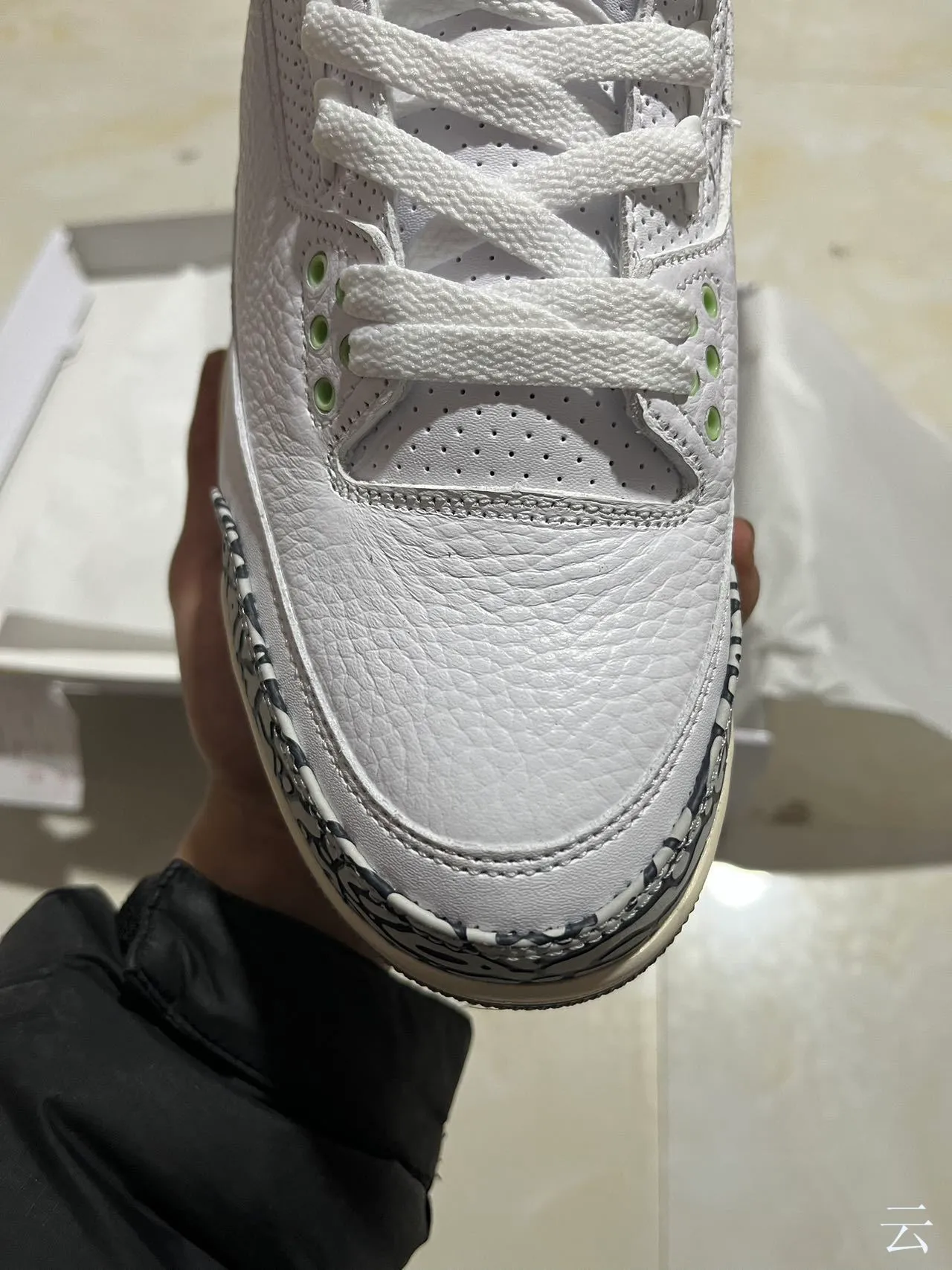 Air Jordan 3 White Elephant Print Basketball Shoes 2