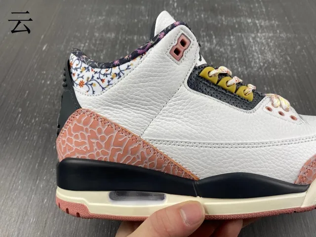 Tênis de basquete Air Jordan 3 branco pêssego com estampa de elefante 2