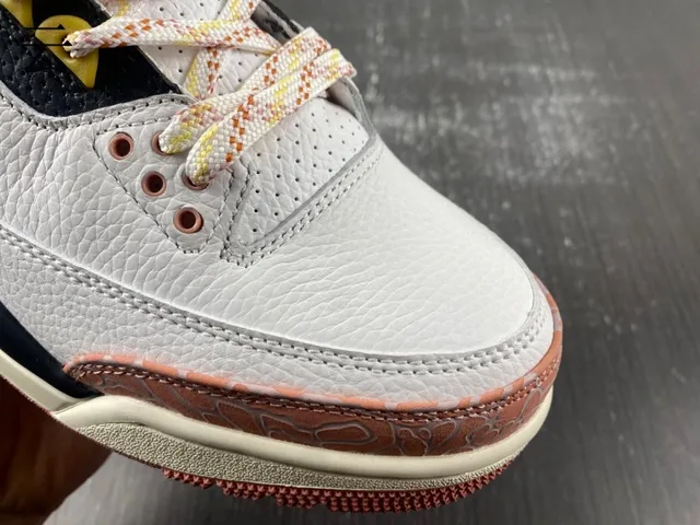Tênis de basquete Air Jordan 3 branco pêssego com estampa de elefante 3