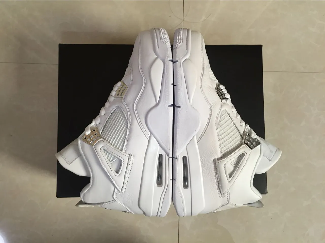 Air Jordan 4 All White Basketball Shoes 4