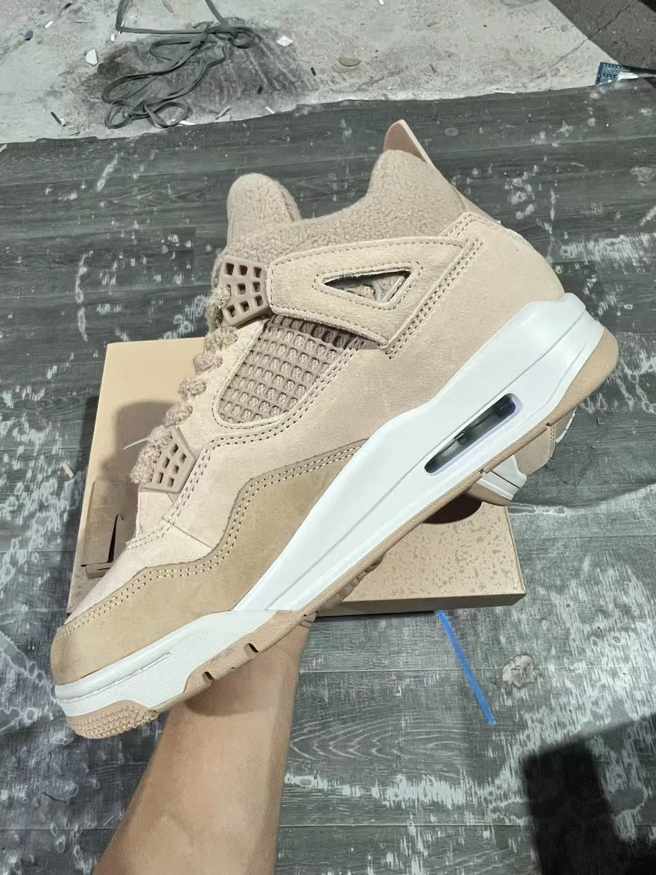Air Jordan 4 Beige Suede Tênis de Basquete High Top 5