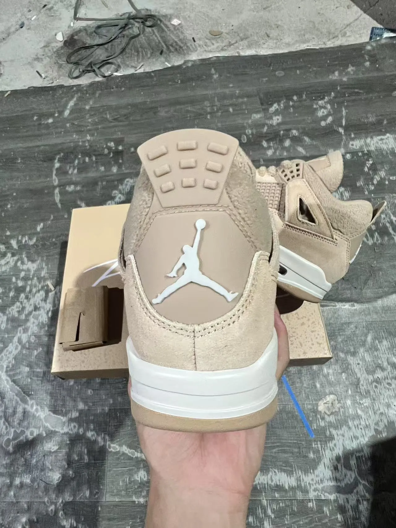 Air Jordan 4 Beige Suede Tênis de Basquete High Top 8