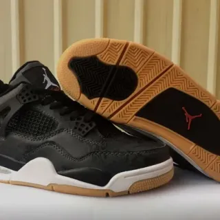 Air Jordan 4 Black Gum Basketball Shoes