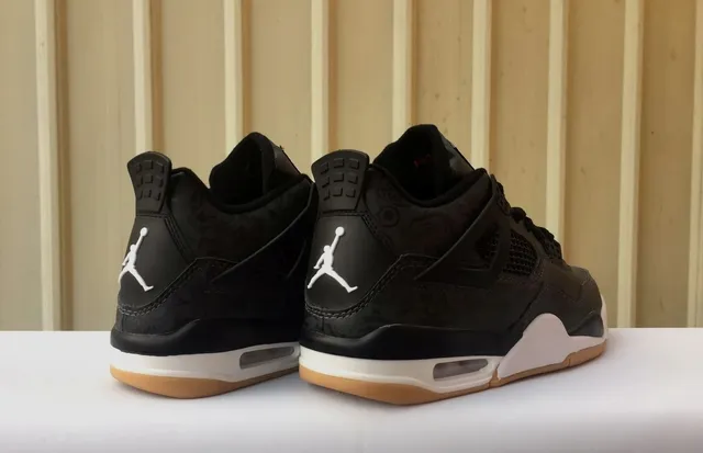 Air Jordan 4 Black Gum Basketball Shoes 4