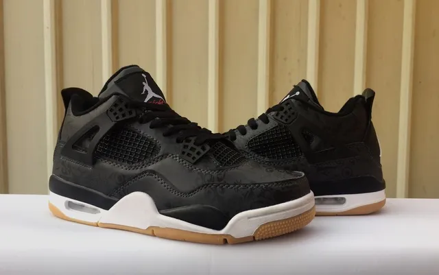 Air Jordan 4 Black Gum Basketball Shoes 5