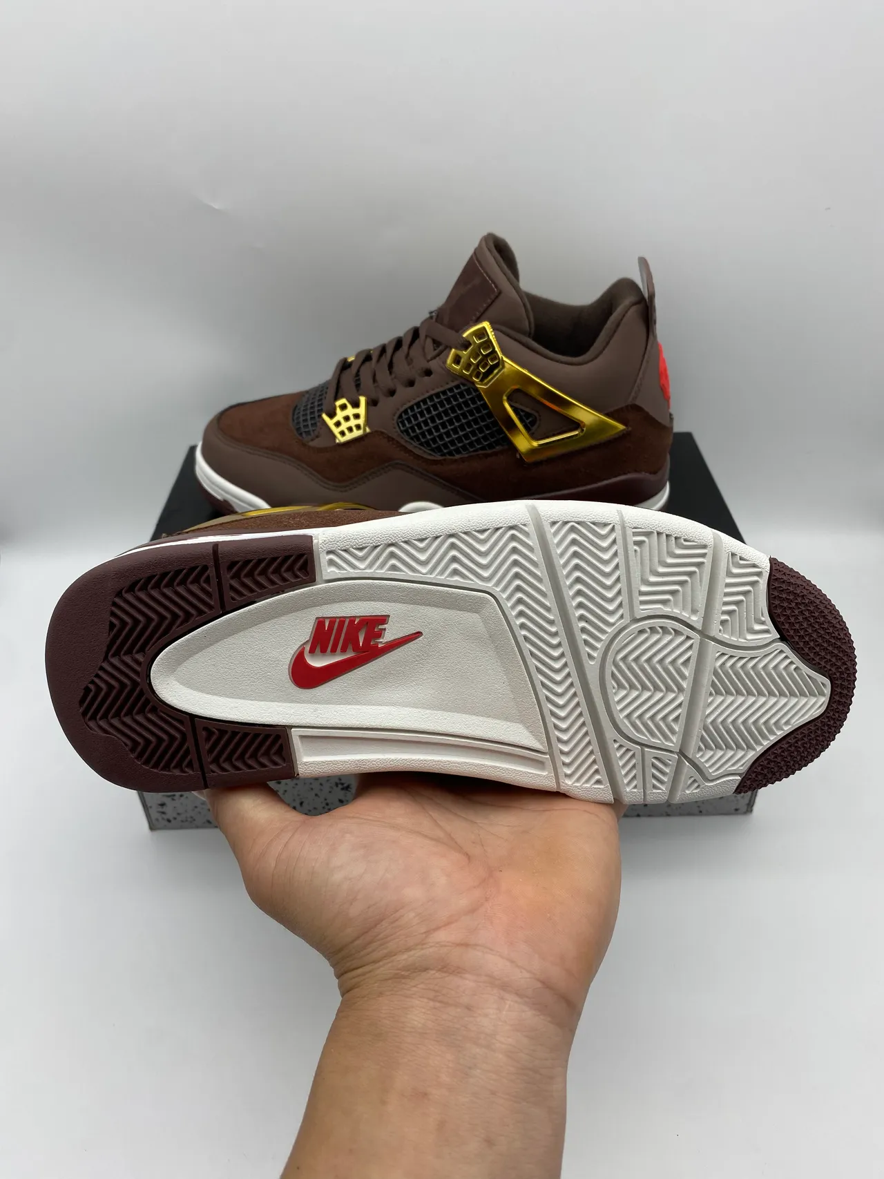 Air Jordan 4 Brown Gold Metallic Basketball Shoes 4