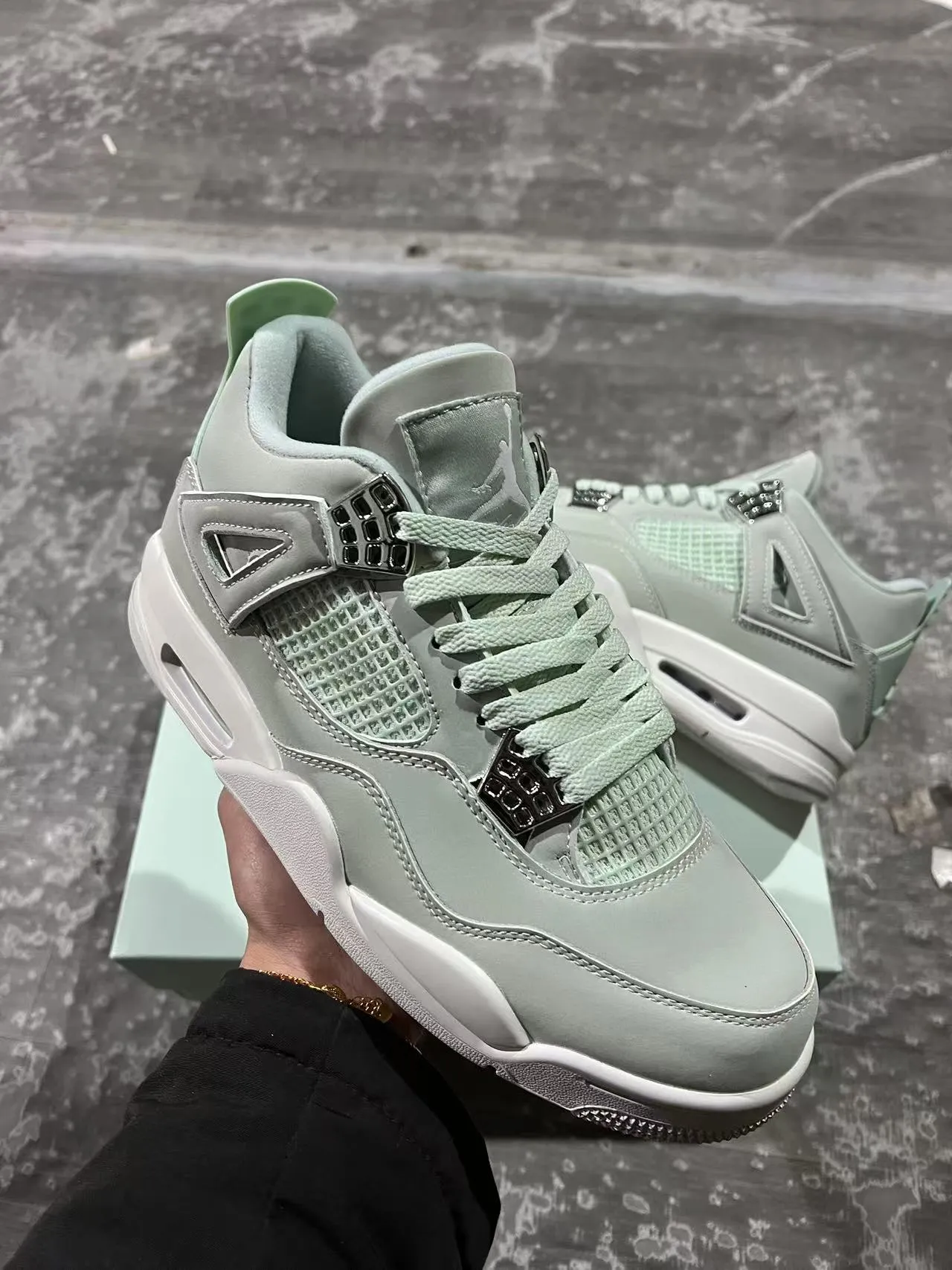 Air Jordan 4 Mint Green White Basketball Shoes 2
