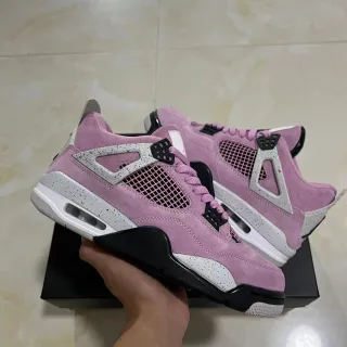 Air Jordan 4 Zapatos de Baloncesto de Ante Rosa con Motas Blancas