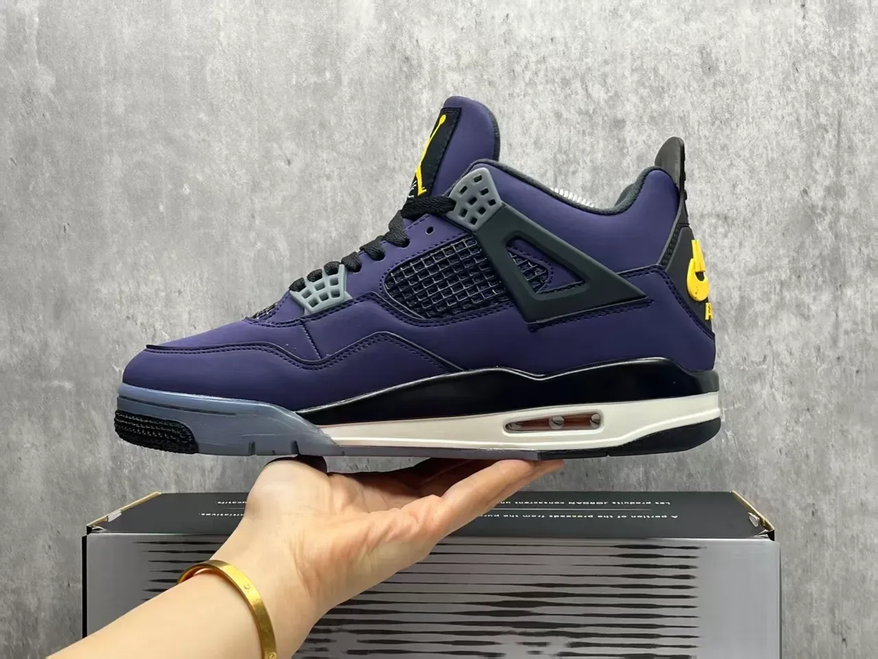 Air Jordan 4 বেগুনী কালো হলুদ বাস্কেটবল জুতো 3