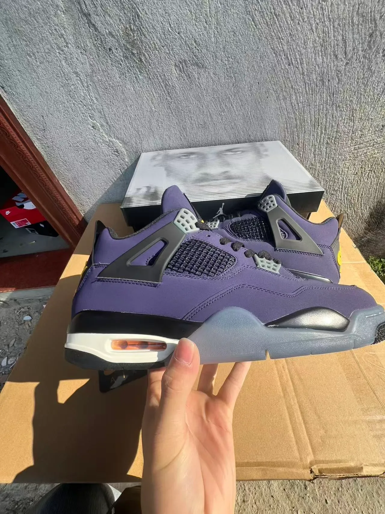 Air Jordan 4 বেগুনী কালো হলুদ বাস্কেটবল জুতো 18