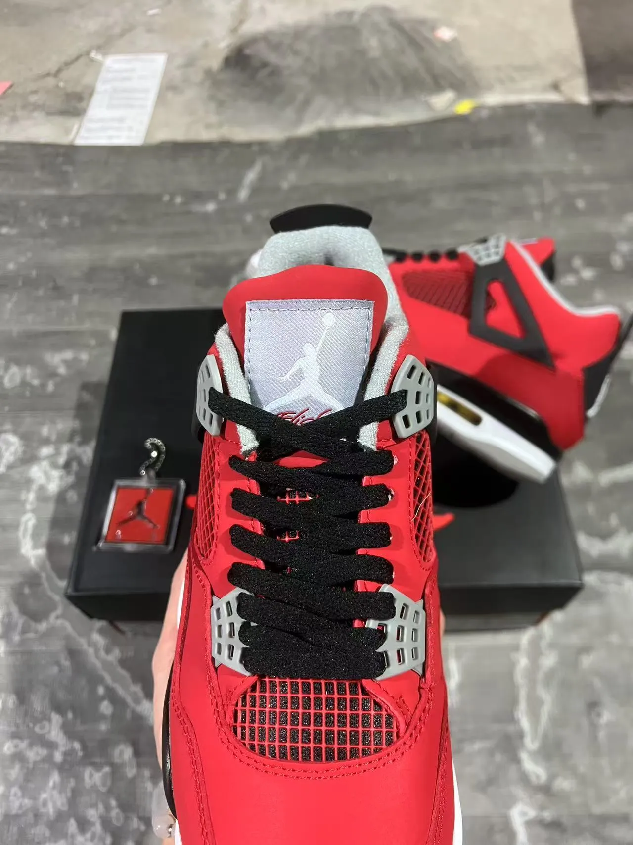 Air Jordan 4 Red Black White Basketball Shoes 4