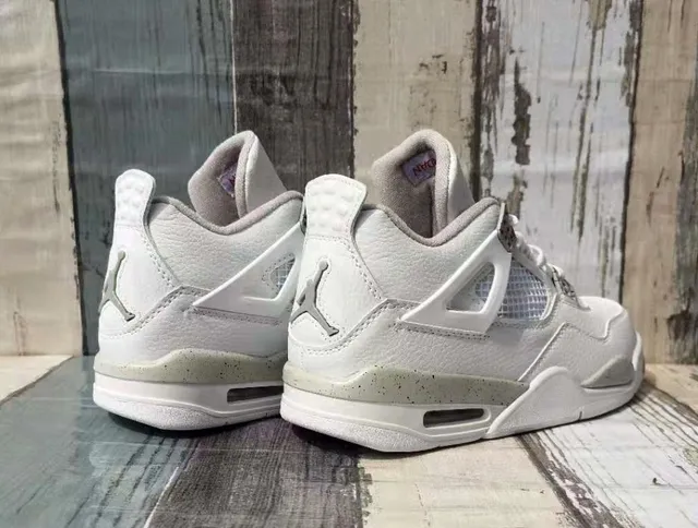 Air Jordan 4 White Gray Red Basketball Shoes 5