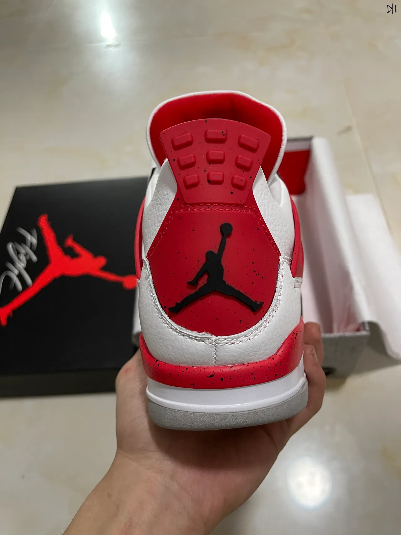 Air Jordan 4 White Red Black Basketball Shoes 3