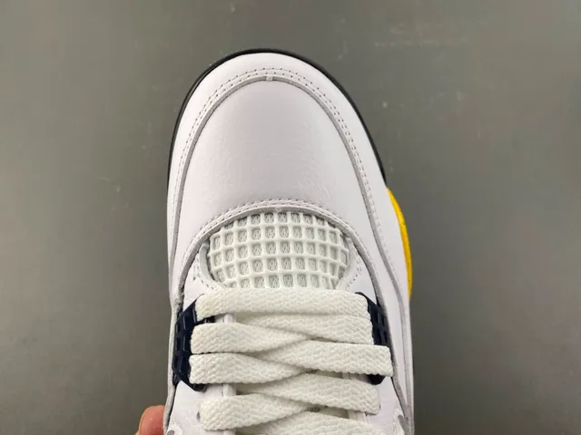 Air Jordan 4 White Yellow Black Basketball Shoes 5