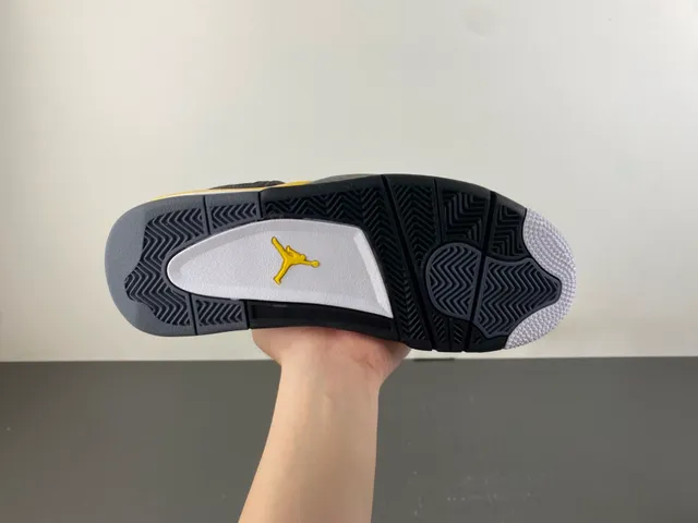 Air Jordan 4 White Yellow Black Basketball Shoes 9