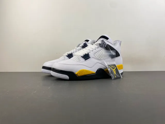 Air Jordan 4 White Yellow Black Basketball Shoes 10