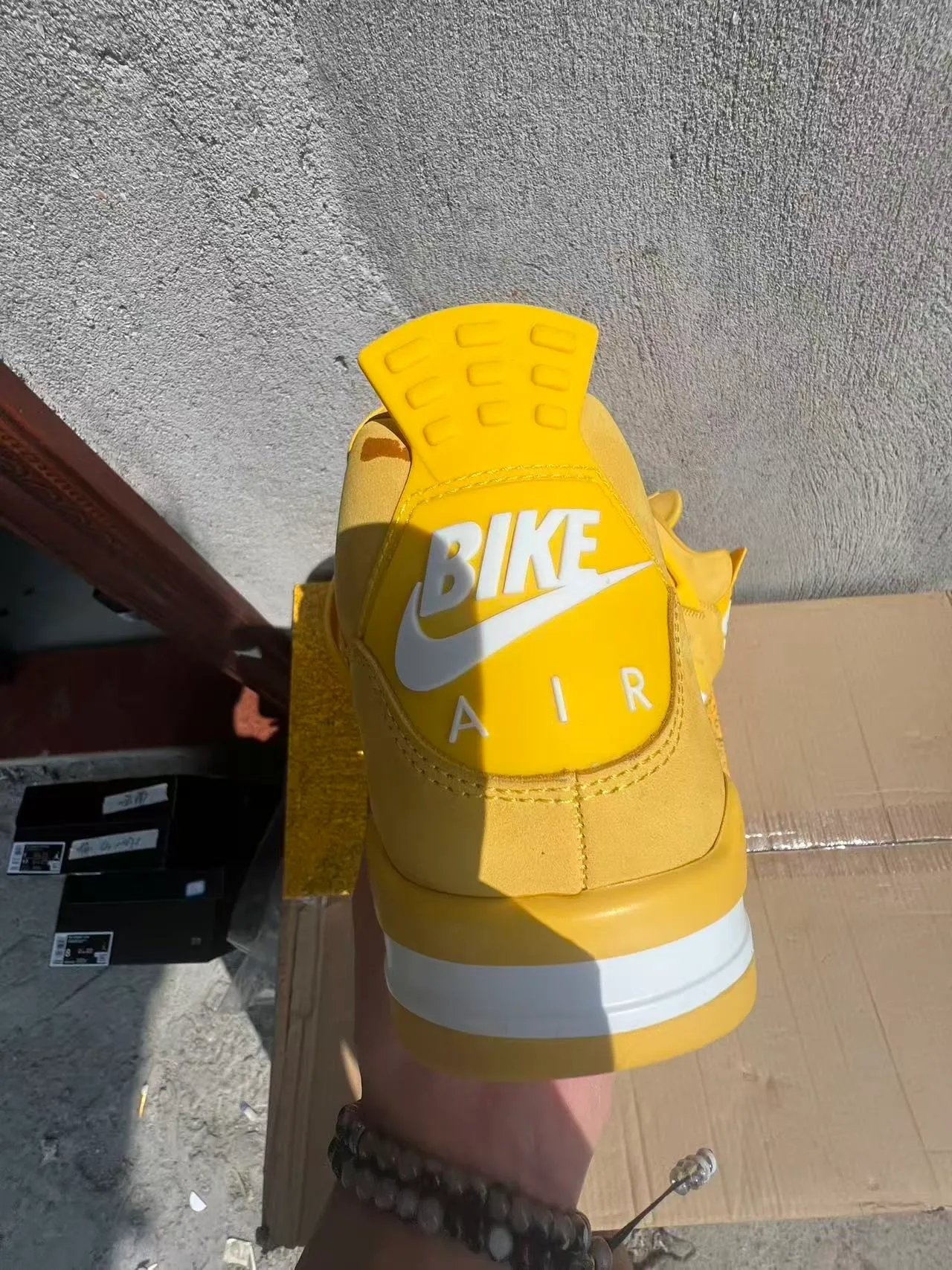 Air Jordan 4 Yellow Monochrome Basketball Shoes 8