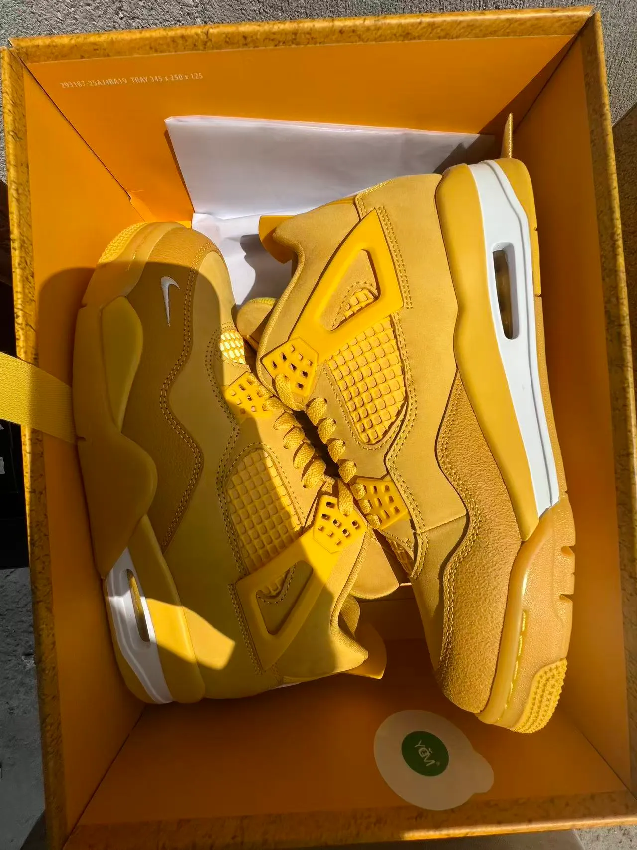 Air Jordan 4 Yellow Monochrome Basketball Shoes 10