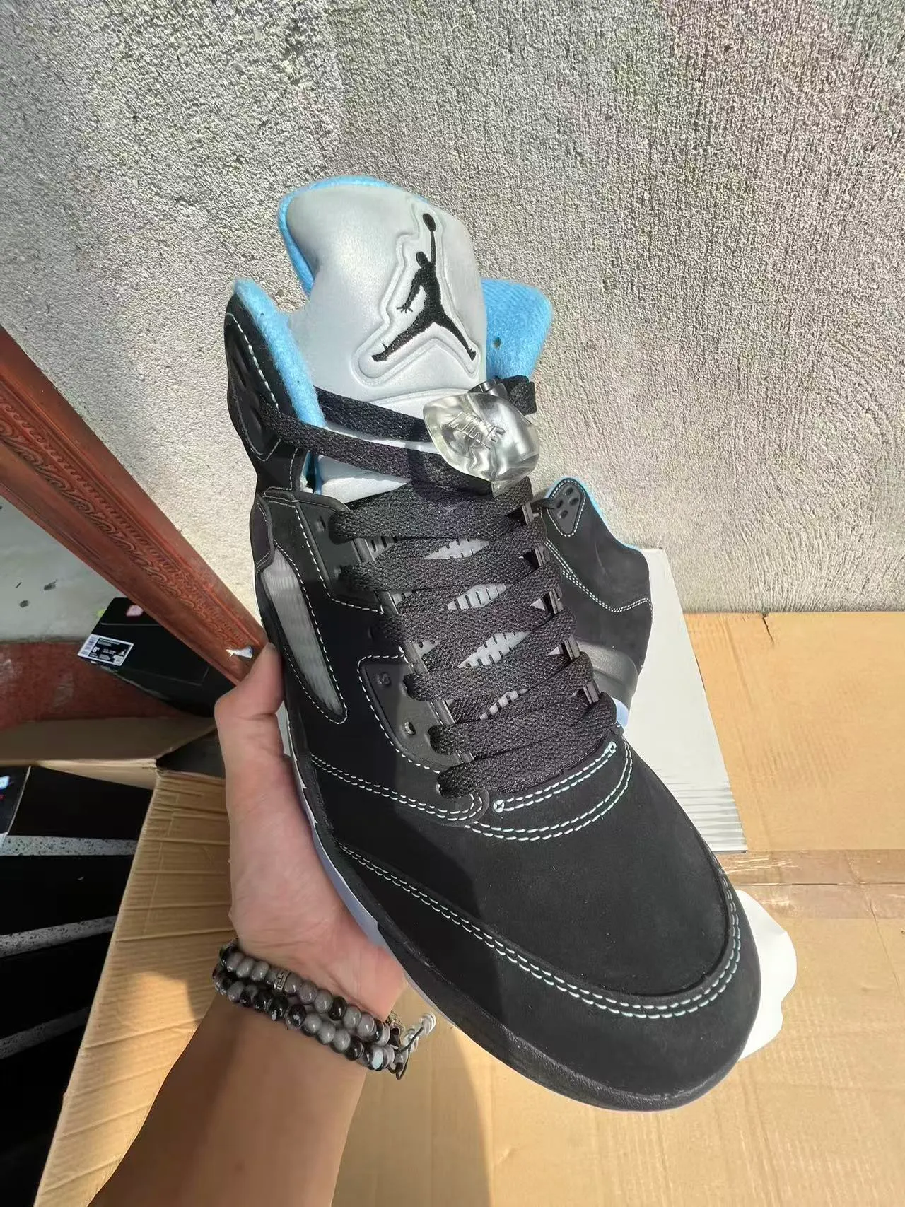 Air Jordan 5 Black Light Blue Translucent Sole Basketball Shoes 2