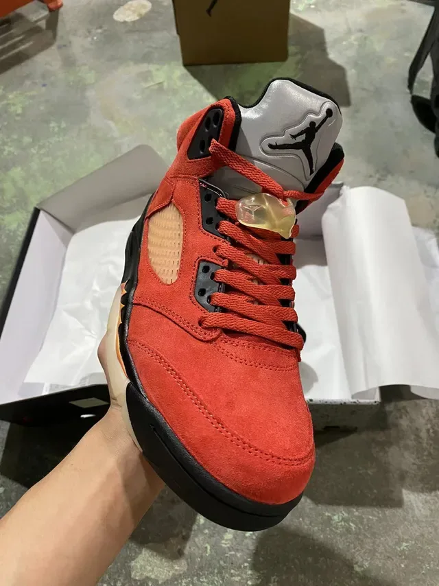 Air Jordan 5 Red Black Flame Chaussures de basketball 2