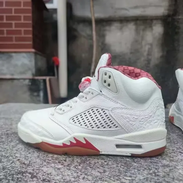 Air Jordan 5 Branco Laranja Verde Tênis de Basquete 2