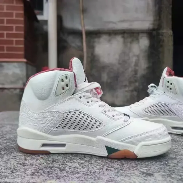 Air Jordan 5 Branco Laranja Verde Tênis de Basquete 4