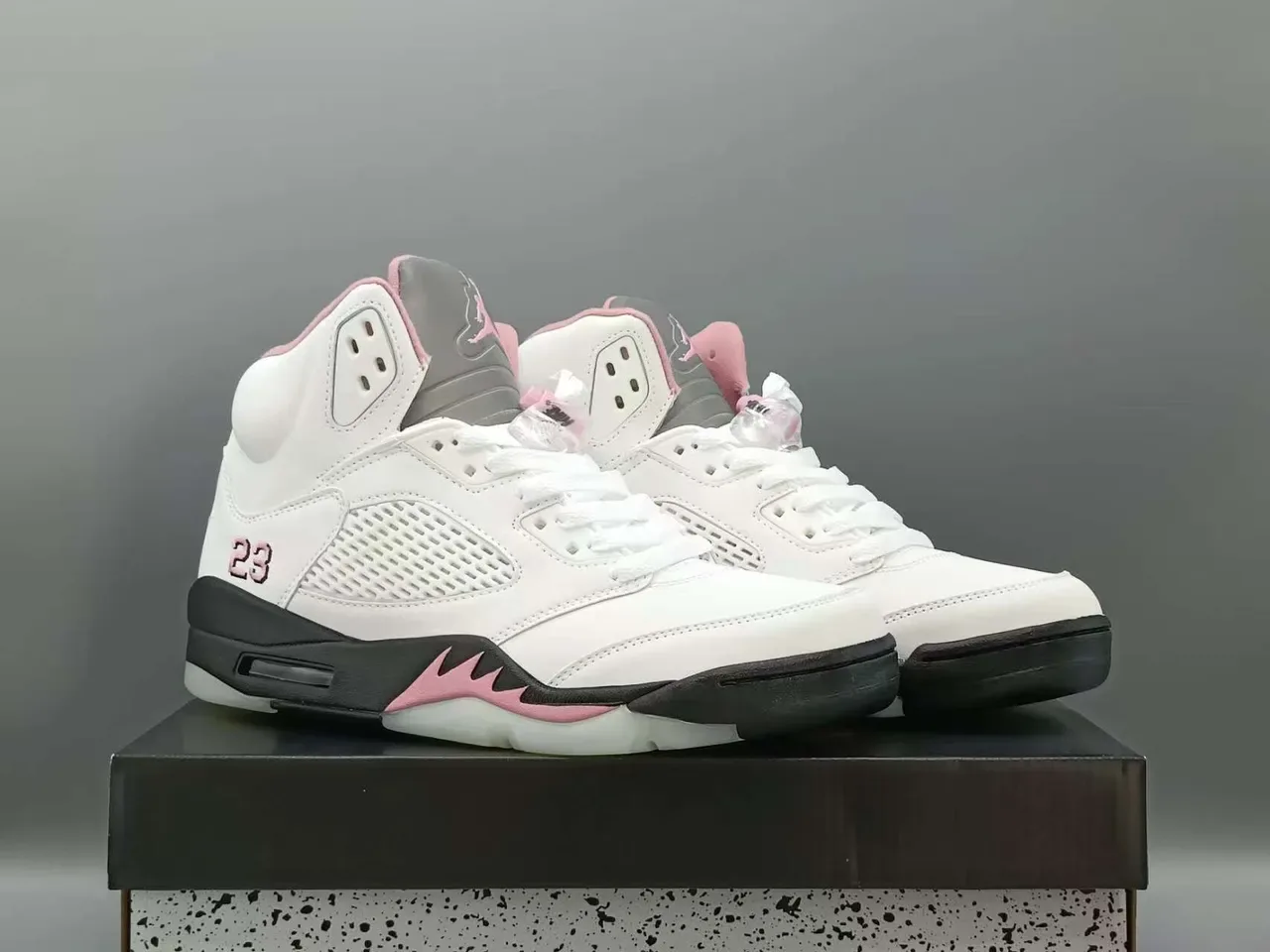 Air Jordan 5 Chaussures de Basket Blanc Rose Gris 3