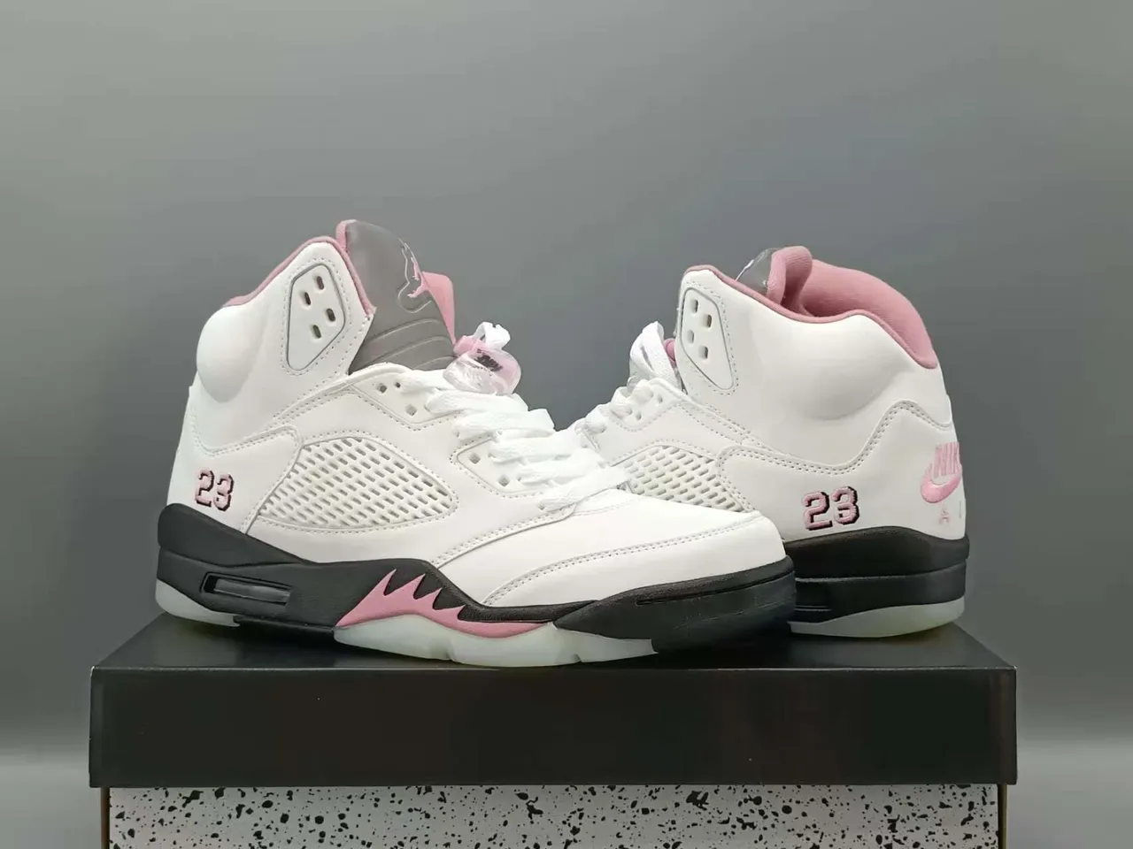 Air Jordan 5 Chaussures de Basket Blanc Rose Gris 5