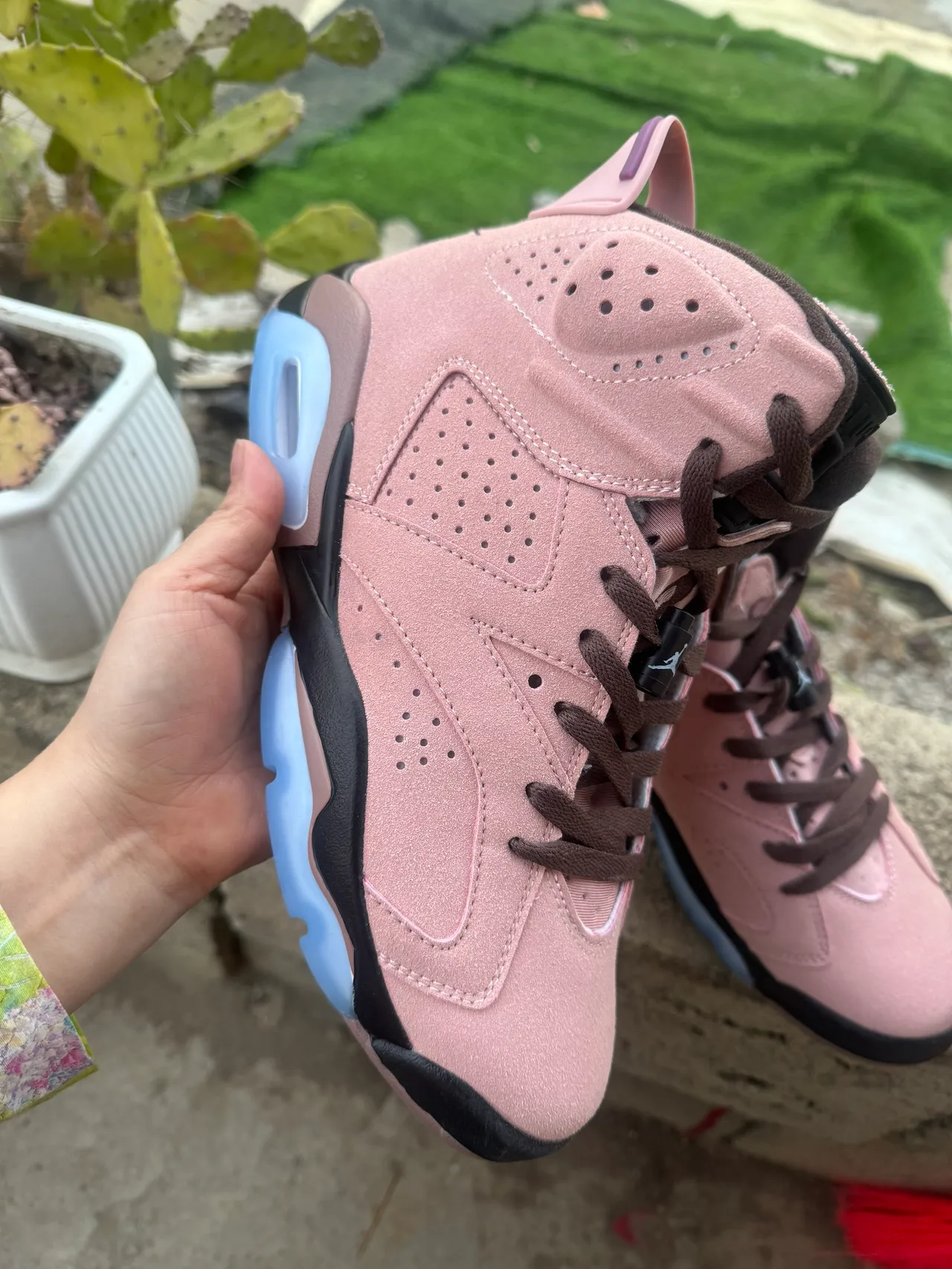 Air Jordan 6 Beige Pink Blue Basketball Shoes 5