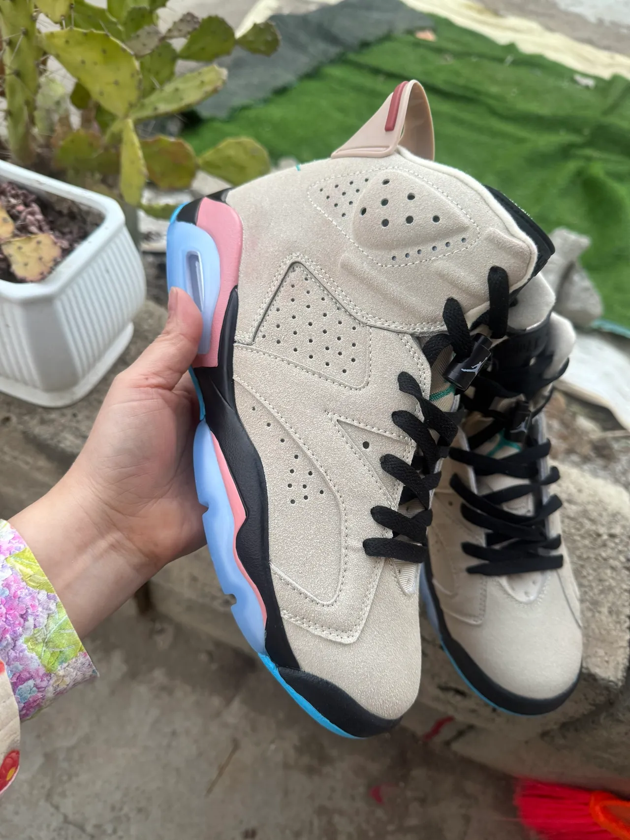 Air Jordan 6 Beige Pink Blue Basketball Shoes 6