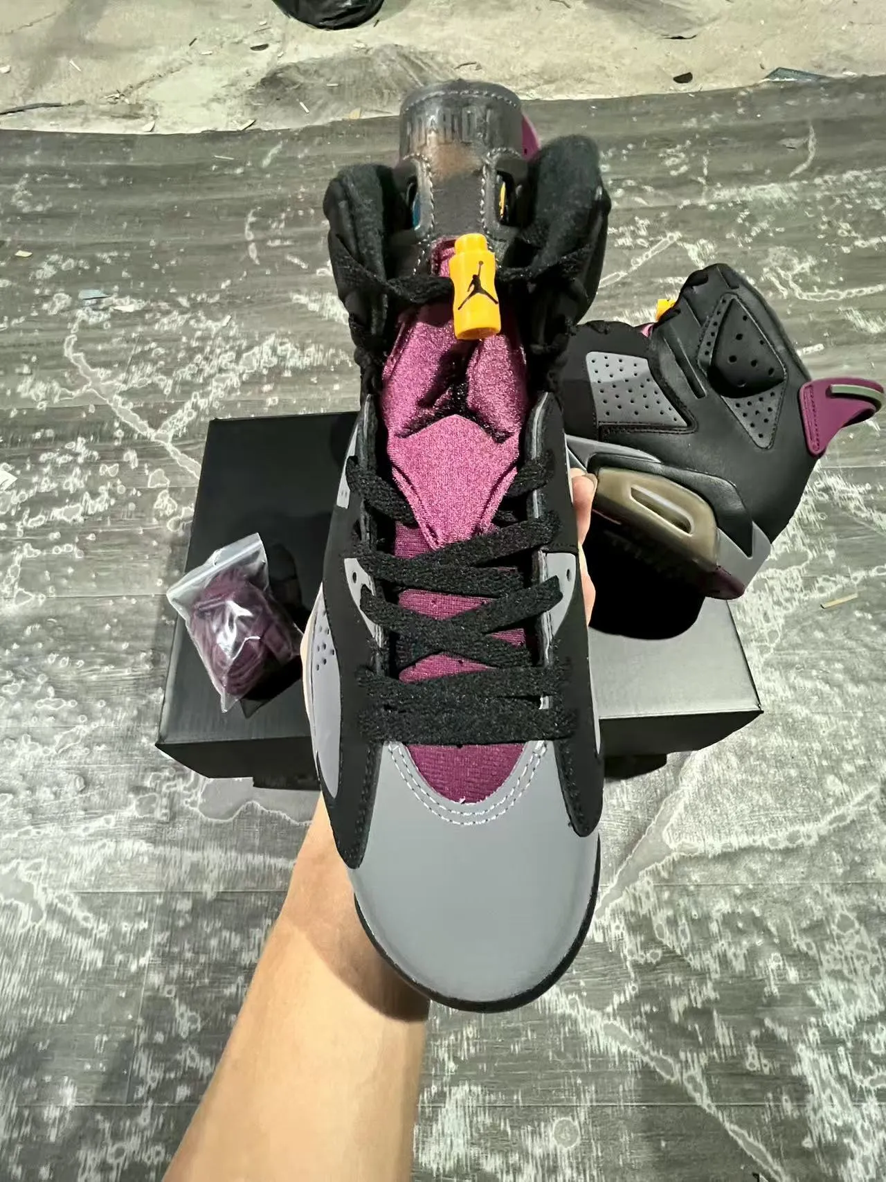 Air Jordan 6 Black Gray Magenta Basketball Shoes 3