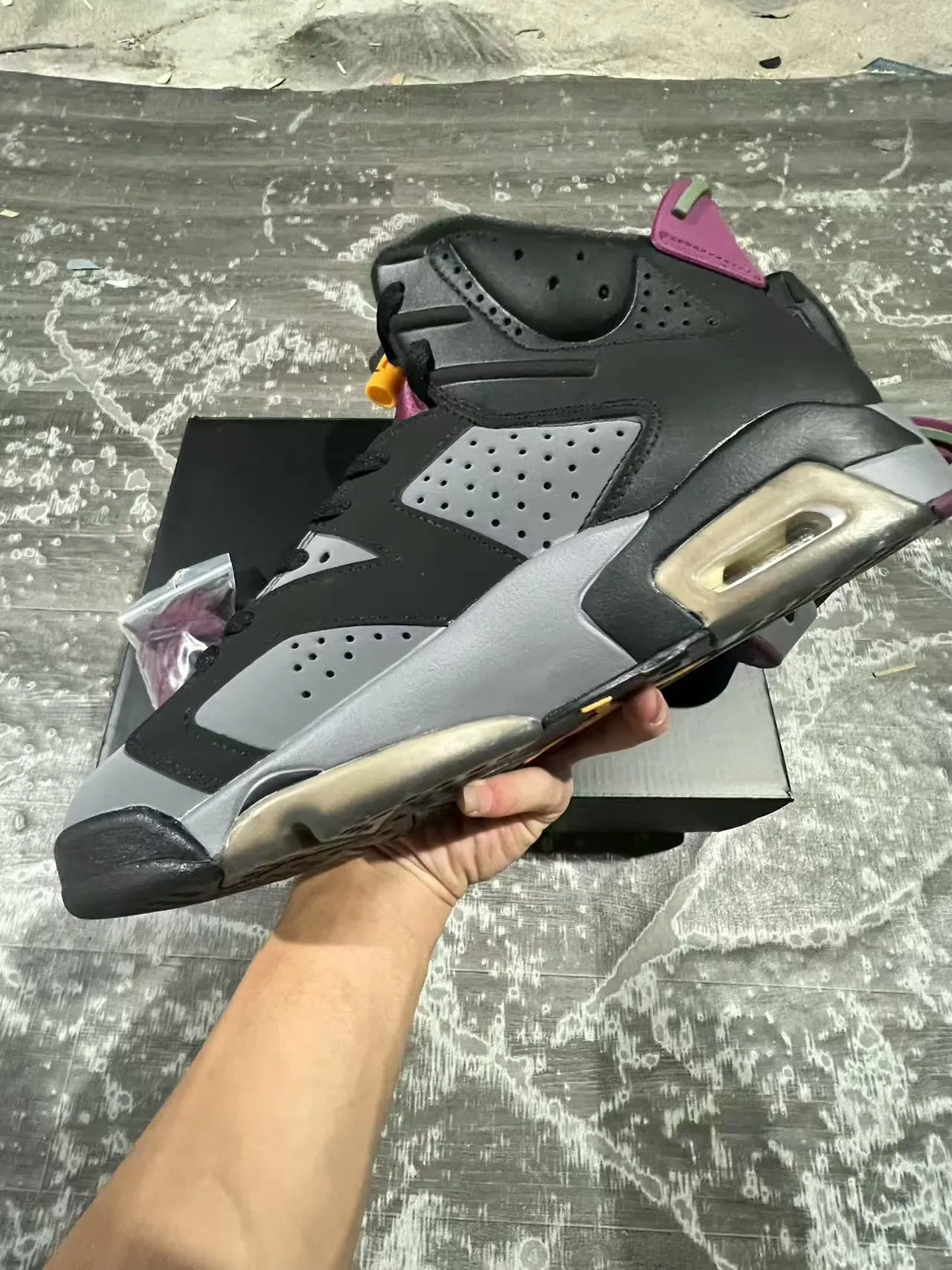 Air Jordan 6 Black Gray Magenta Basketball Shoes 5