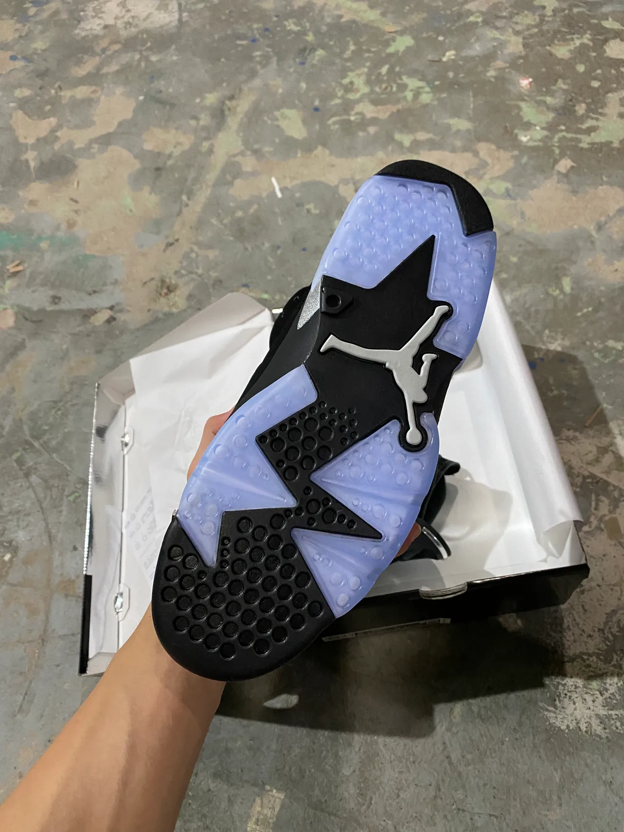 Air Jordan 6 Black Light Purple Translucent Air Basketball Shoes 5