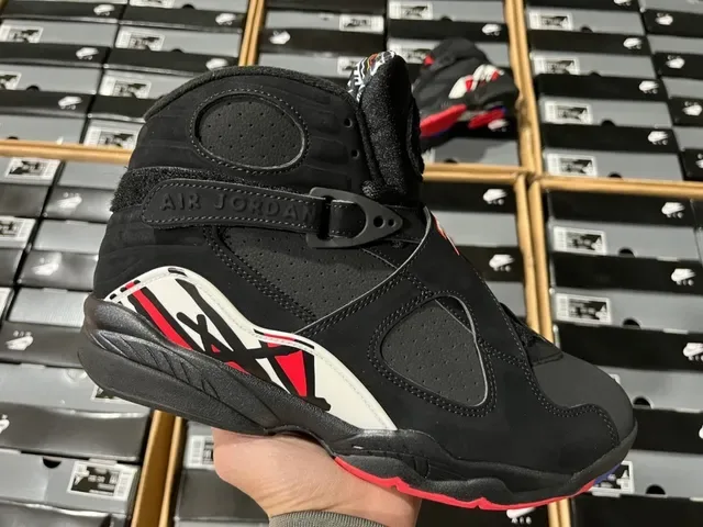 Air Jordan 8 Noir Rouge Bleu Jaune Chaussures de Basketball 12