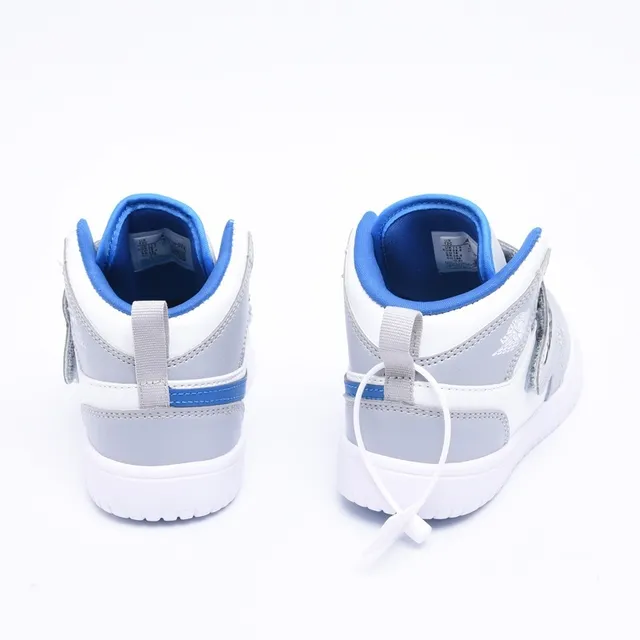 Tênis de basquete cano alto com fecho de tira Air Jordan preto e azul 8