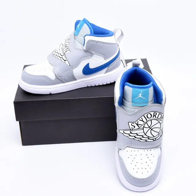 Tênis de basquete cano alto com fecho de tira Air Jordan preto e azul 10