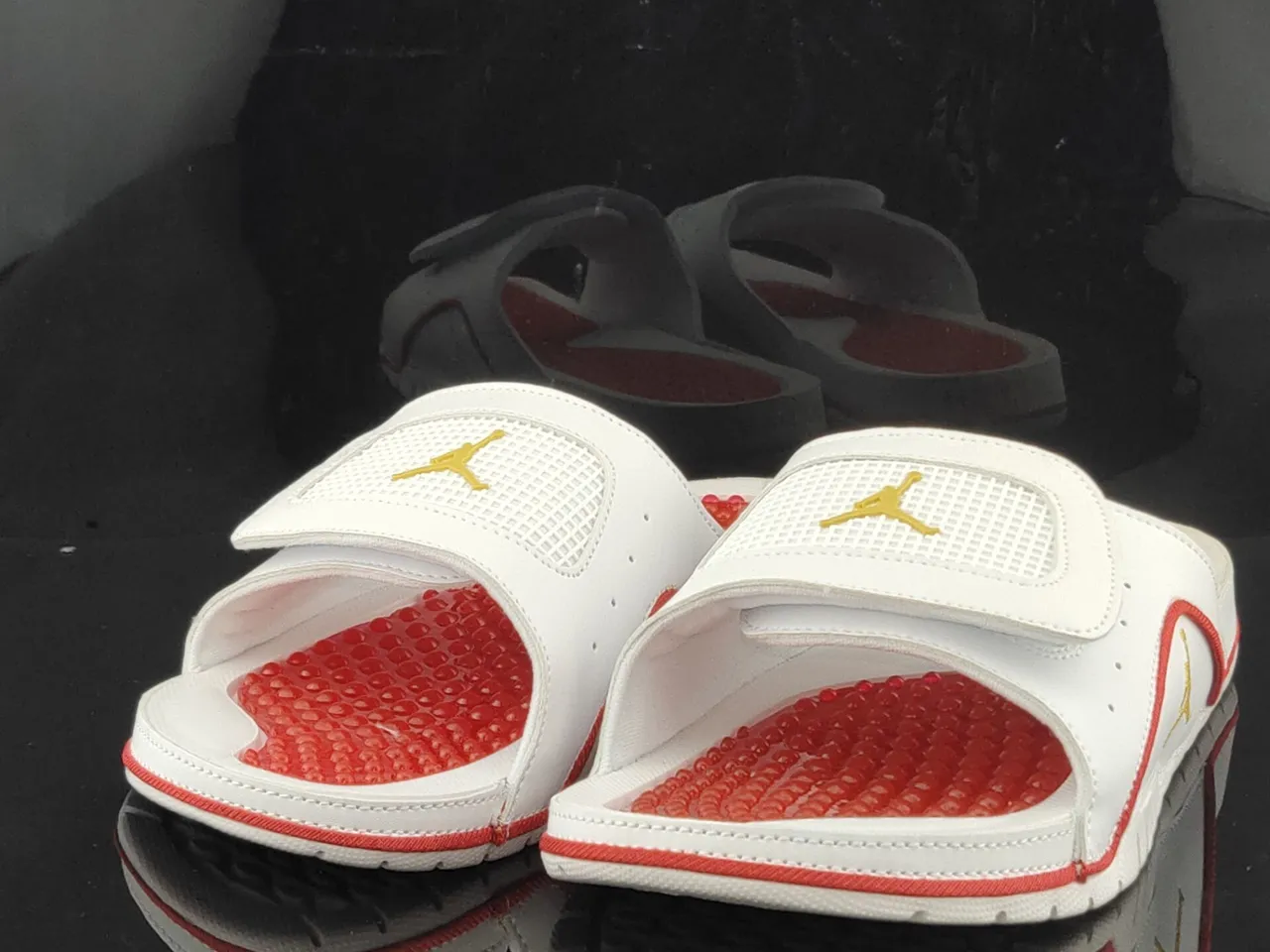 Air Jordan White Red Leather Upper Translucent Gel Footbed Slippers 2