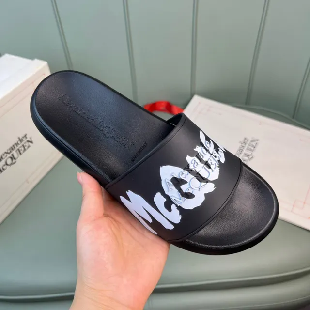 Alexander McQueen কালো সাদা Logo-Print স্ট্র্যাপ মোল্ডেড রাবার সোল স্লিপার্স 3