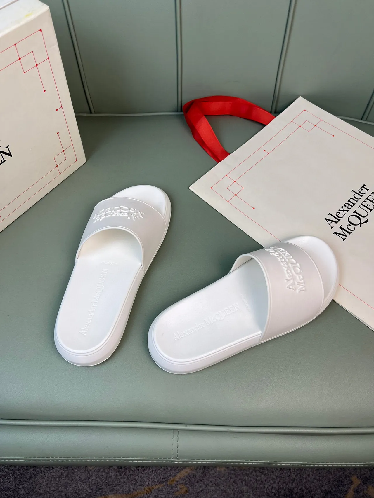 Alexander McQueen Embossed Logo White Slipper 6