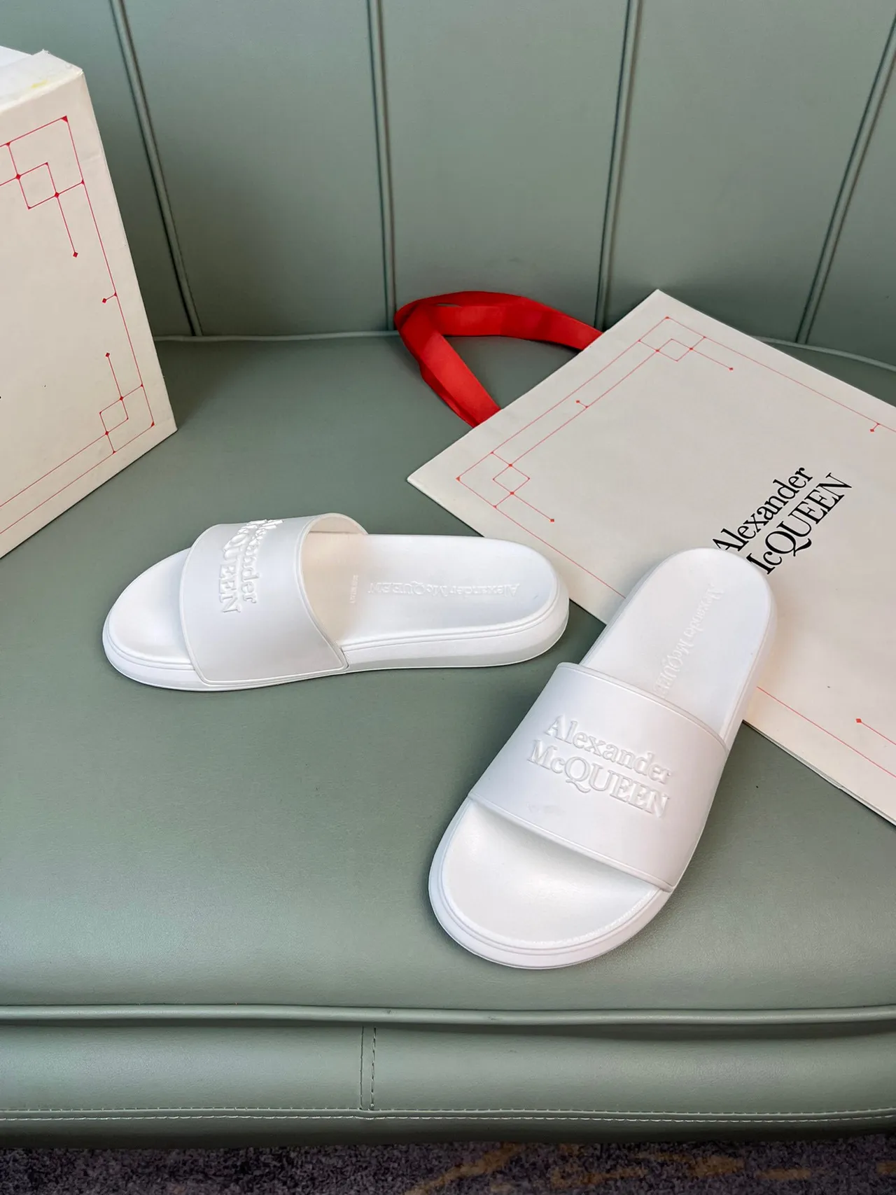 Alexander McQueen Embossed Logo White Slipper 8