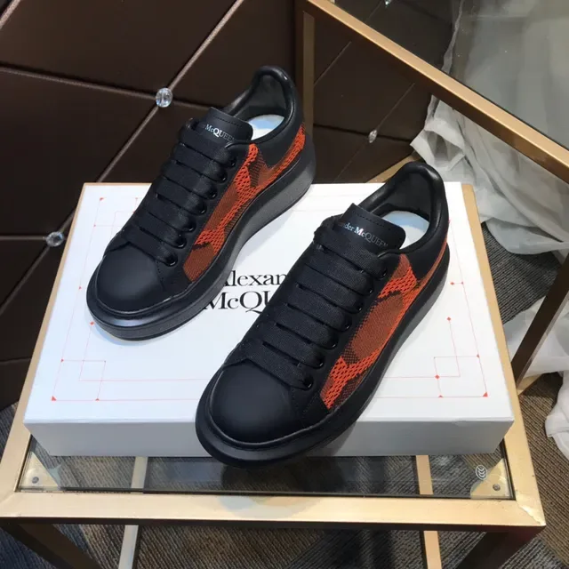 Alexander McQueen Tênis Oversized Preto e Laranja Malha Lifestyle Sneakers 9