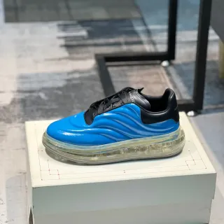 Alexander McQueen Oversized Sneaker Blue and Black Lifestyle Sneakers