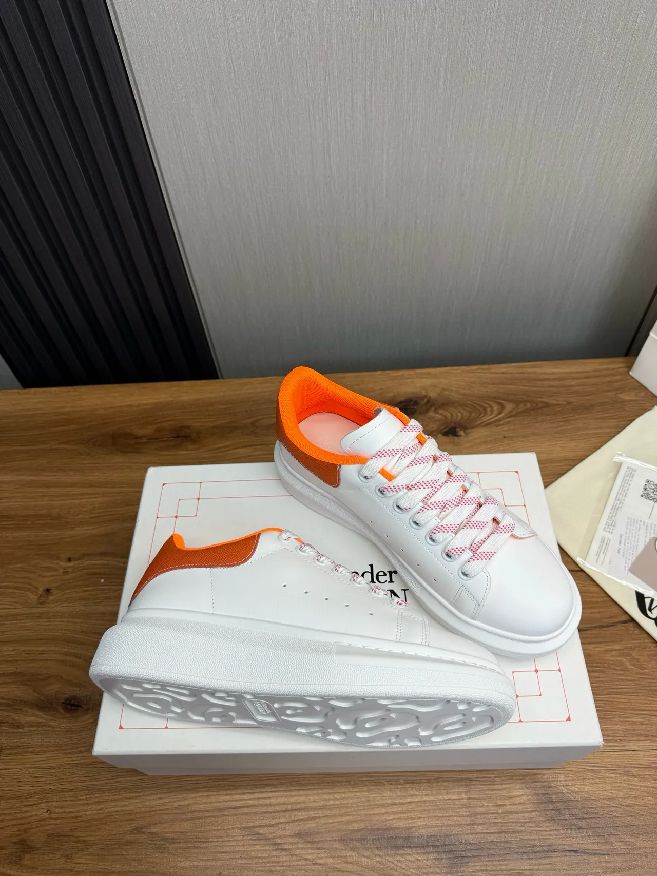 Alexander McQueen Oversized Sneaker White Orange Chunky Sneakers 6