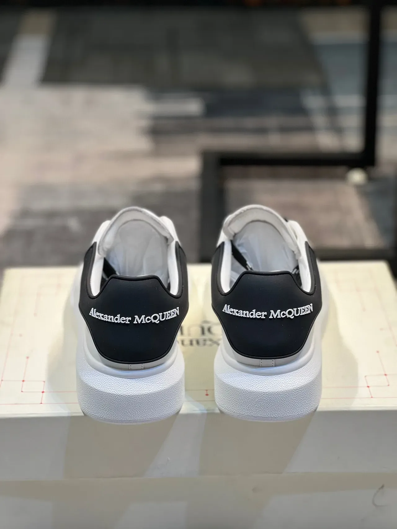 Alexander McQueen White Black Oversized Platform Sole Perforated Leather Upper Lifestyle Sneakers 2
